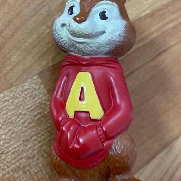 McDonald's Happy Meal Toy 2010 Alvin And The Chipmunks, Alvin‎ needs Battery - Picture 1 of 2